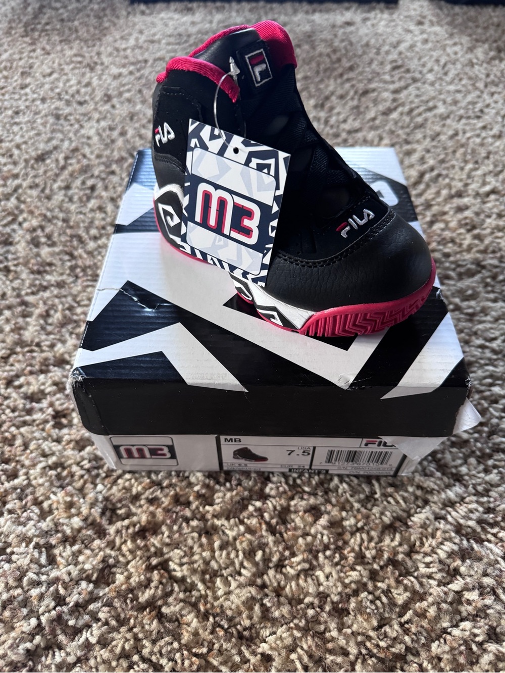 Fila MB infants Black and Red High-Top shoe size 7.5
